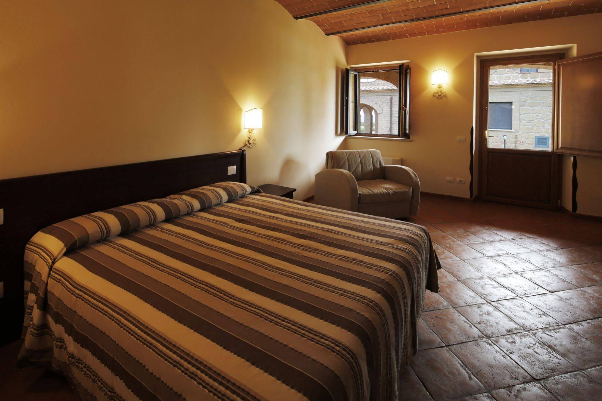 Agriturismo Poggio Al Tufo