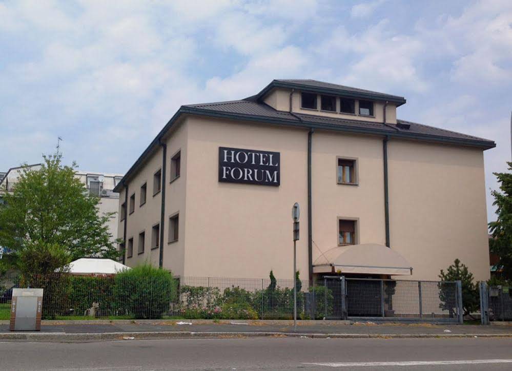 Hotel Forum