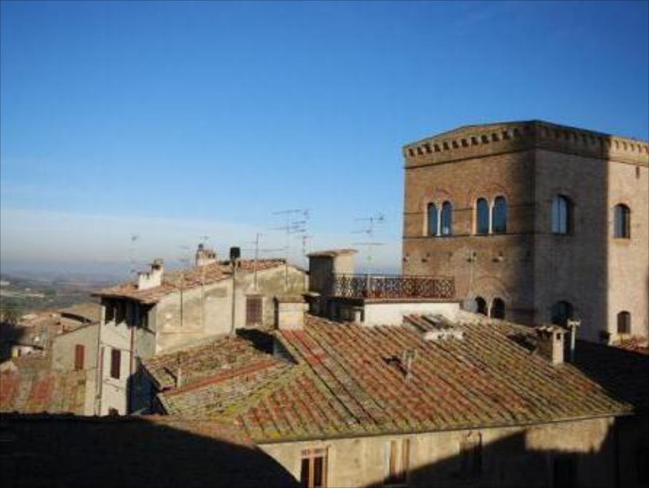 A La Casa Dei Potenti