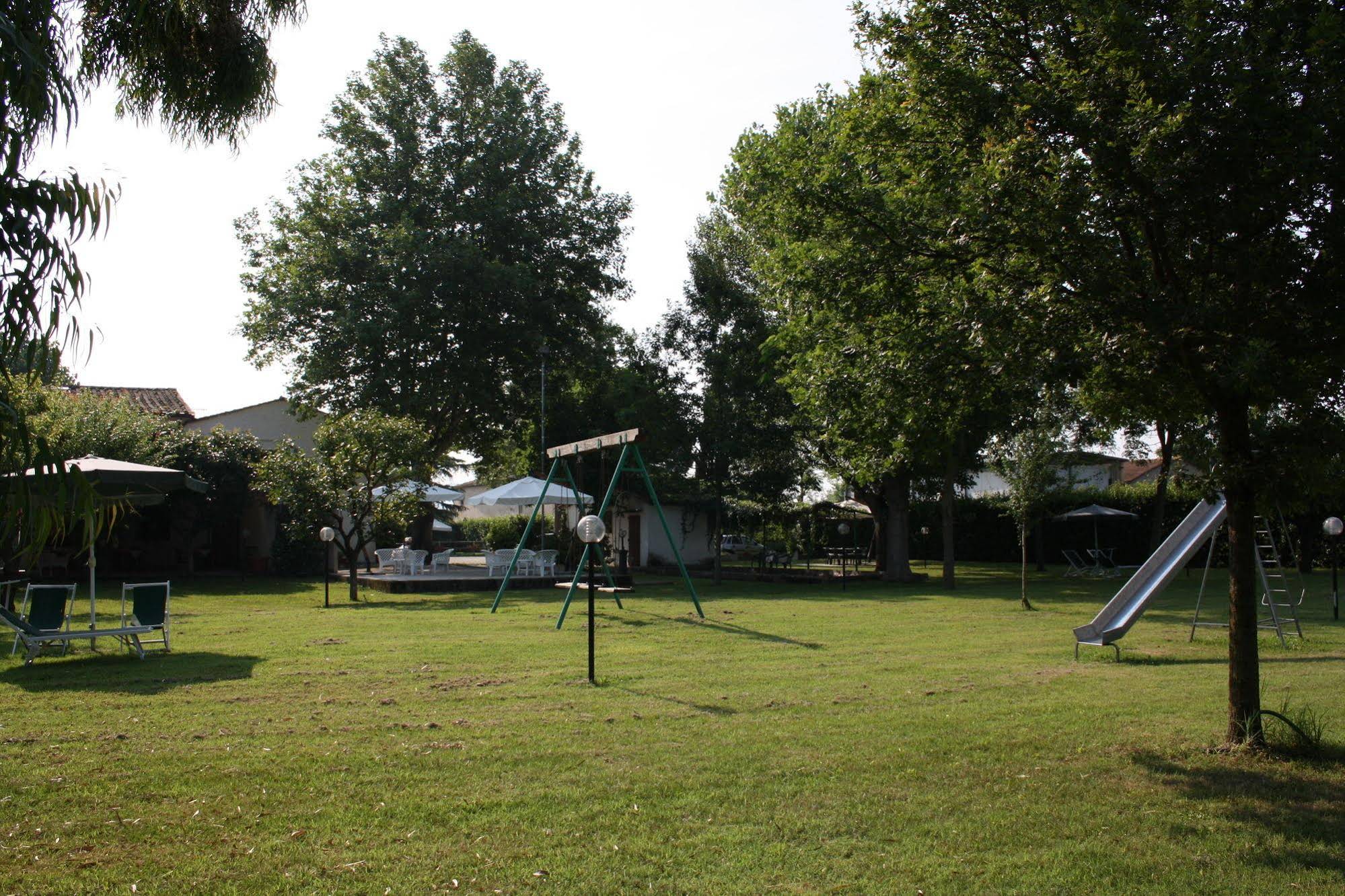 Agriturismo La Pisana