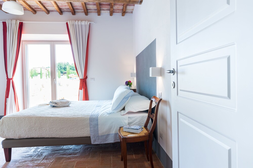 Tenuta La Santissima