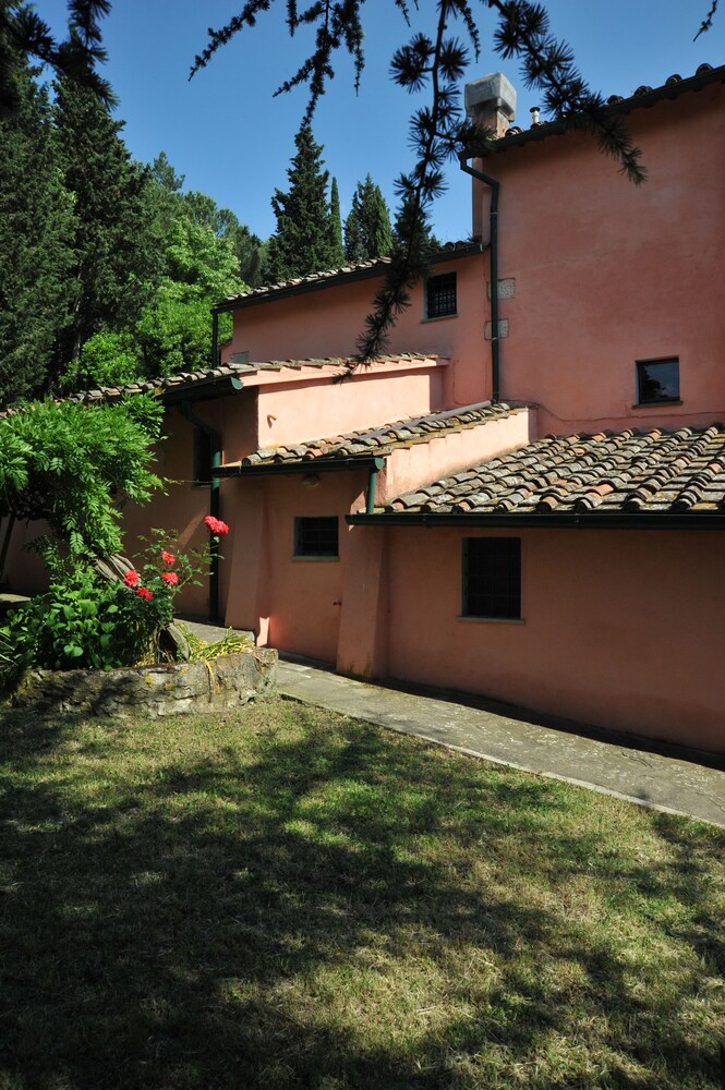Art Apartment Casale Sant'Anna