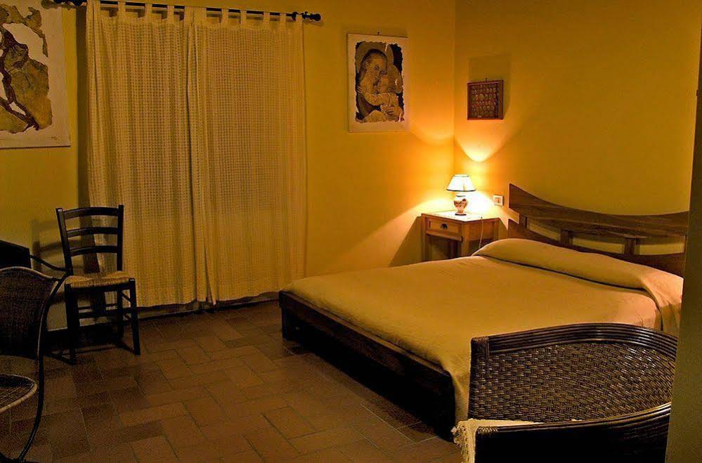 Tassinaia Bed and Breakfast