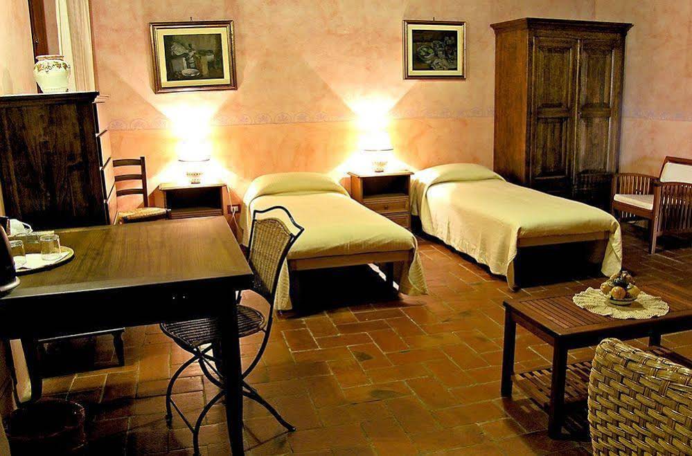 Tassinaia Bed and Breakfast