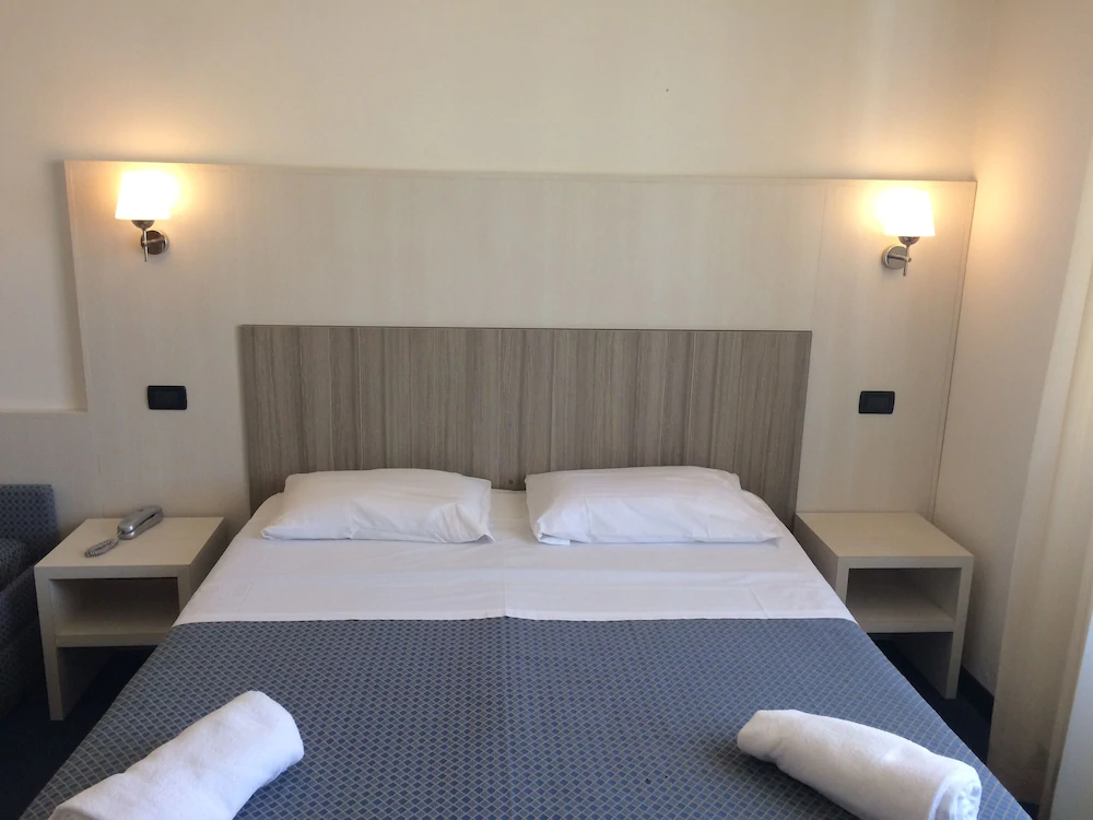 Hotel Perla Del Mare