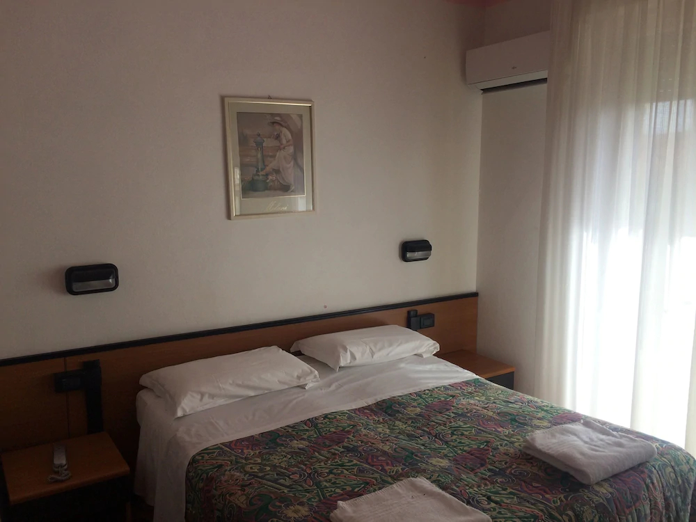 Hotel Perla Del Mare