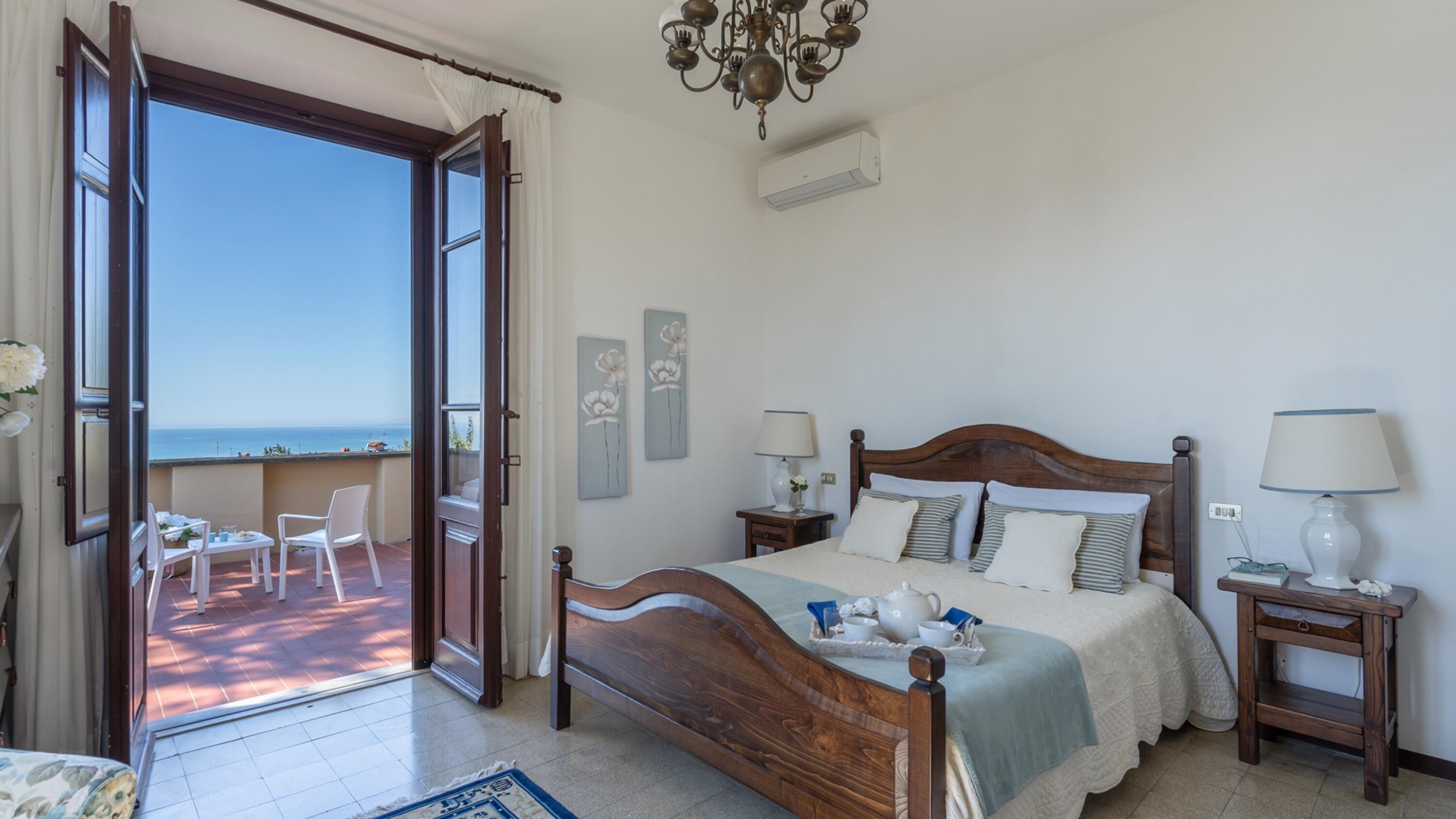 Villa Ai Venti 8 Emma Villas