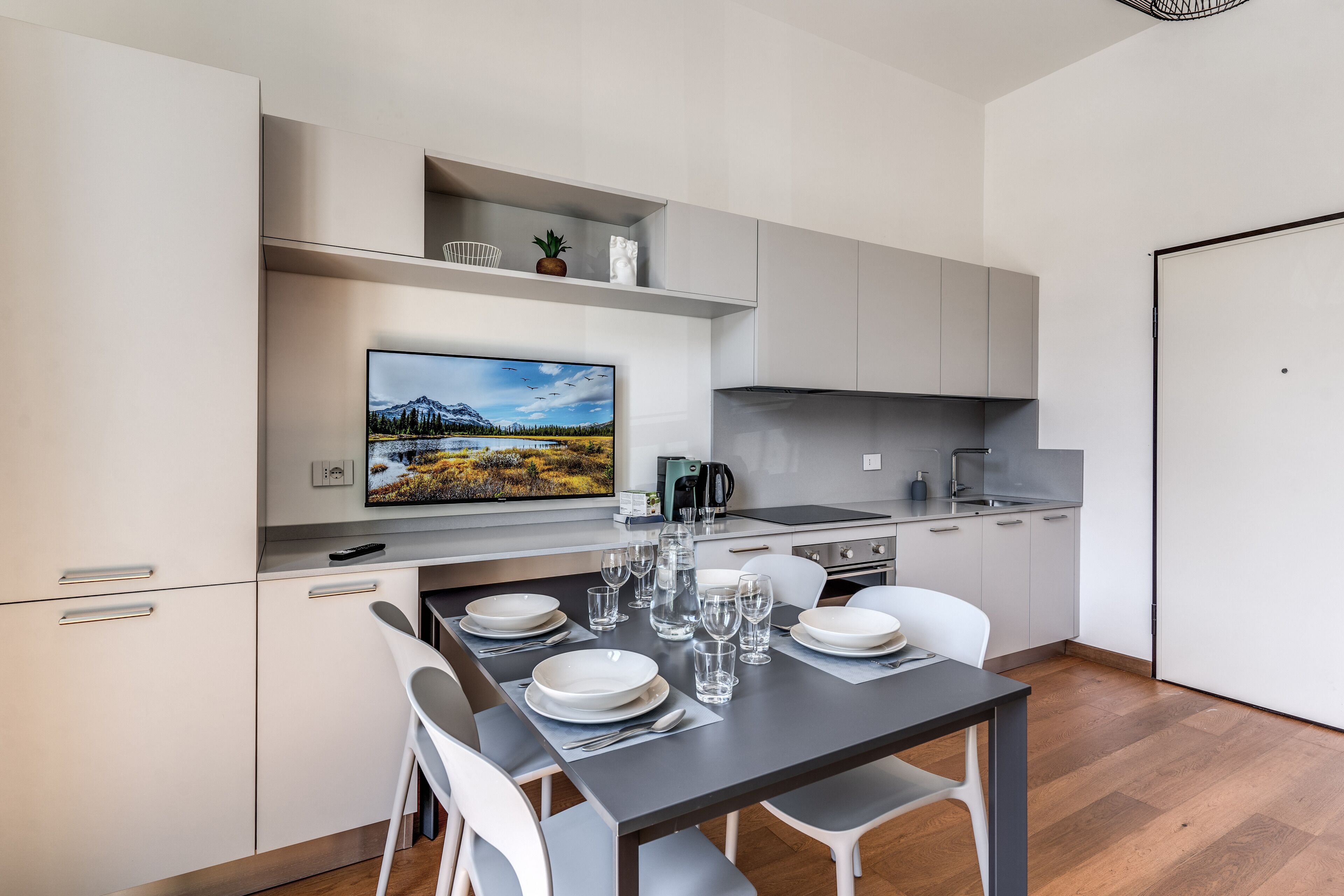 Aweshome Luxury Apartment