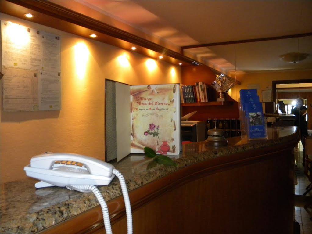 La Rosa Del Tirreno