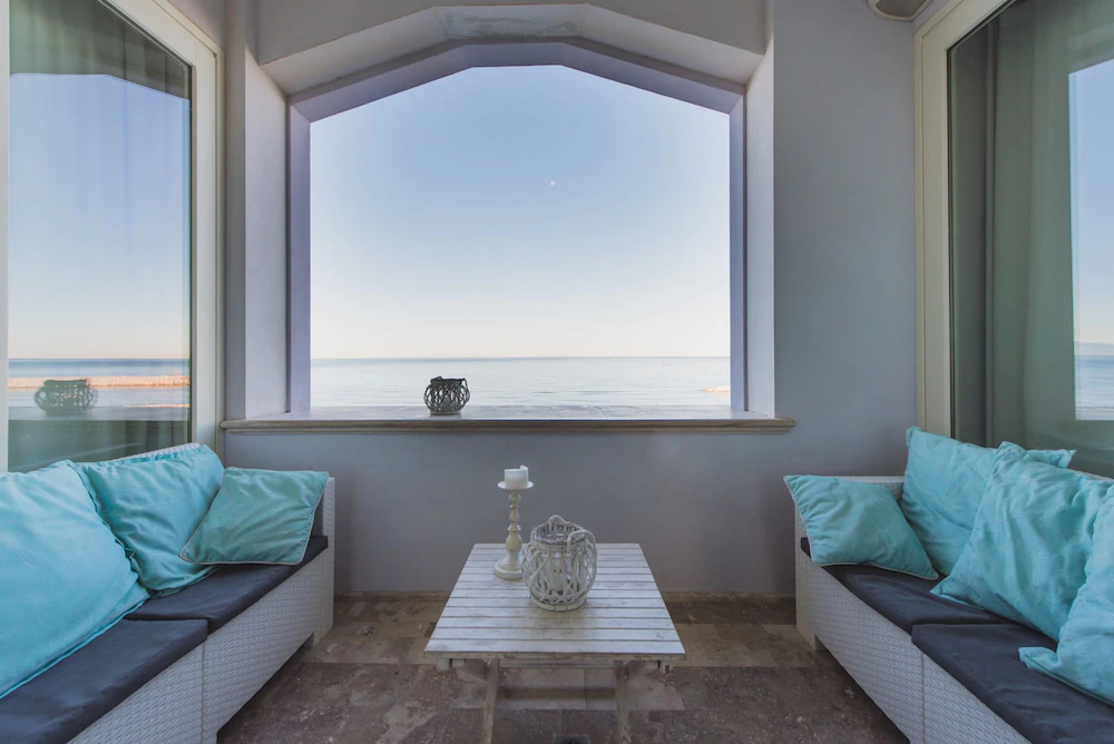 Villa Lilla Attic On The Beach