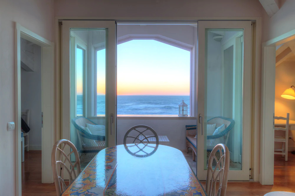 Villa Lilla Attic On The Beach