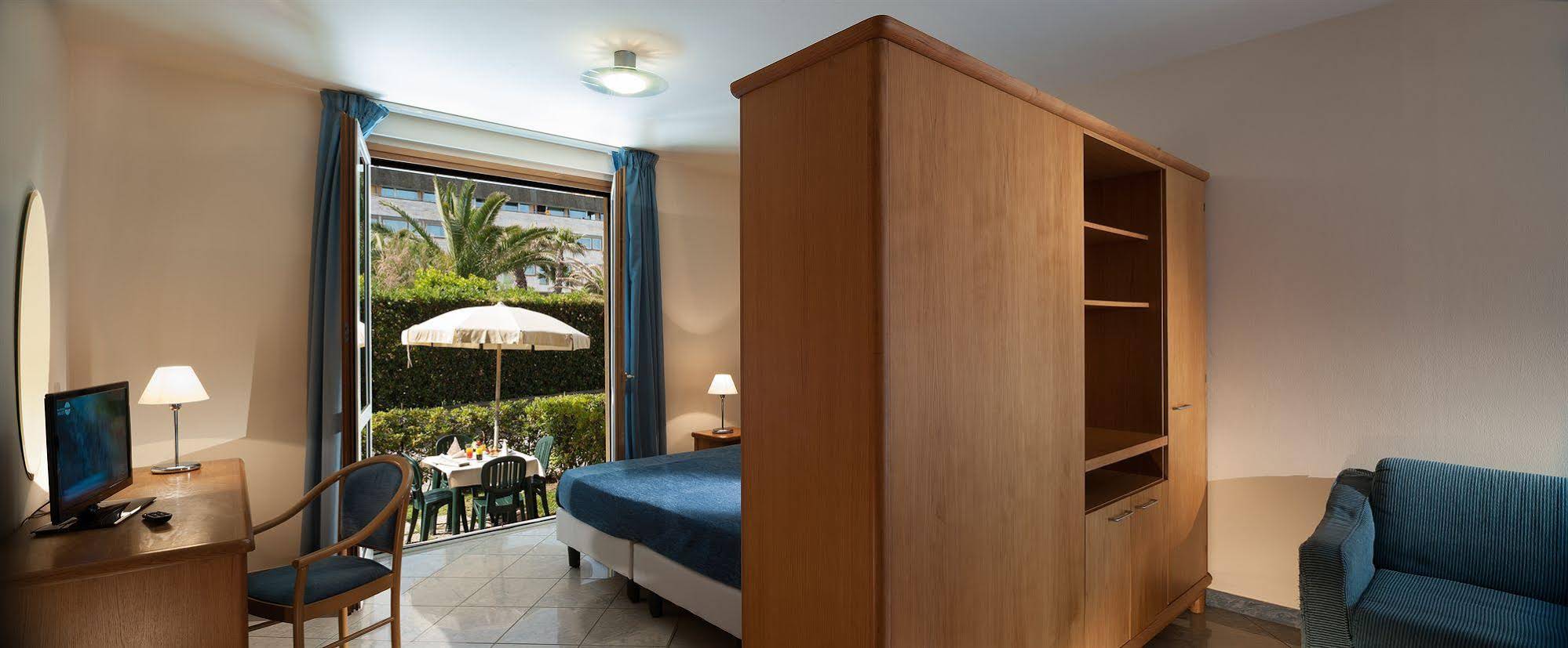 Residence Continental Resort