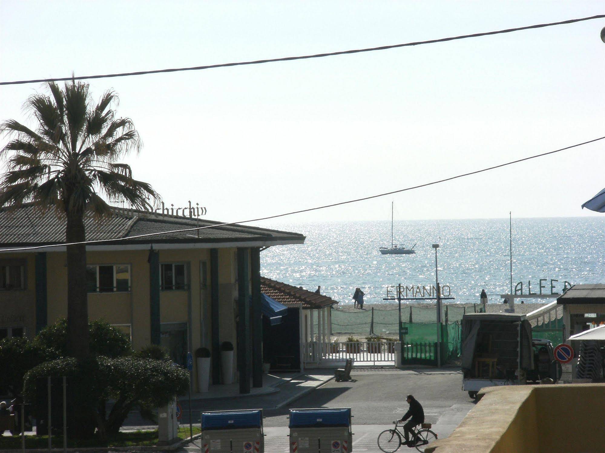 Hotel Ely