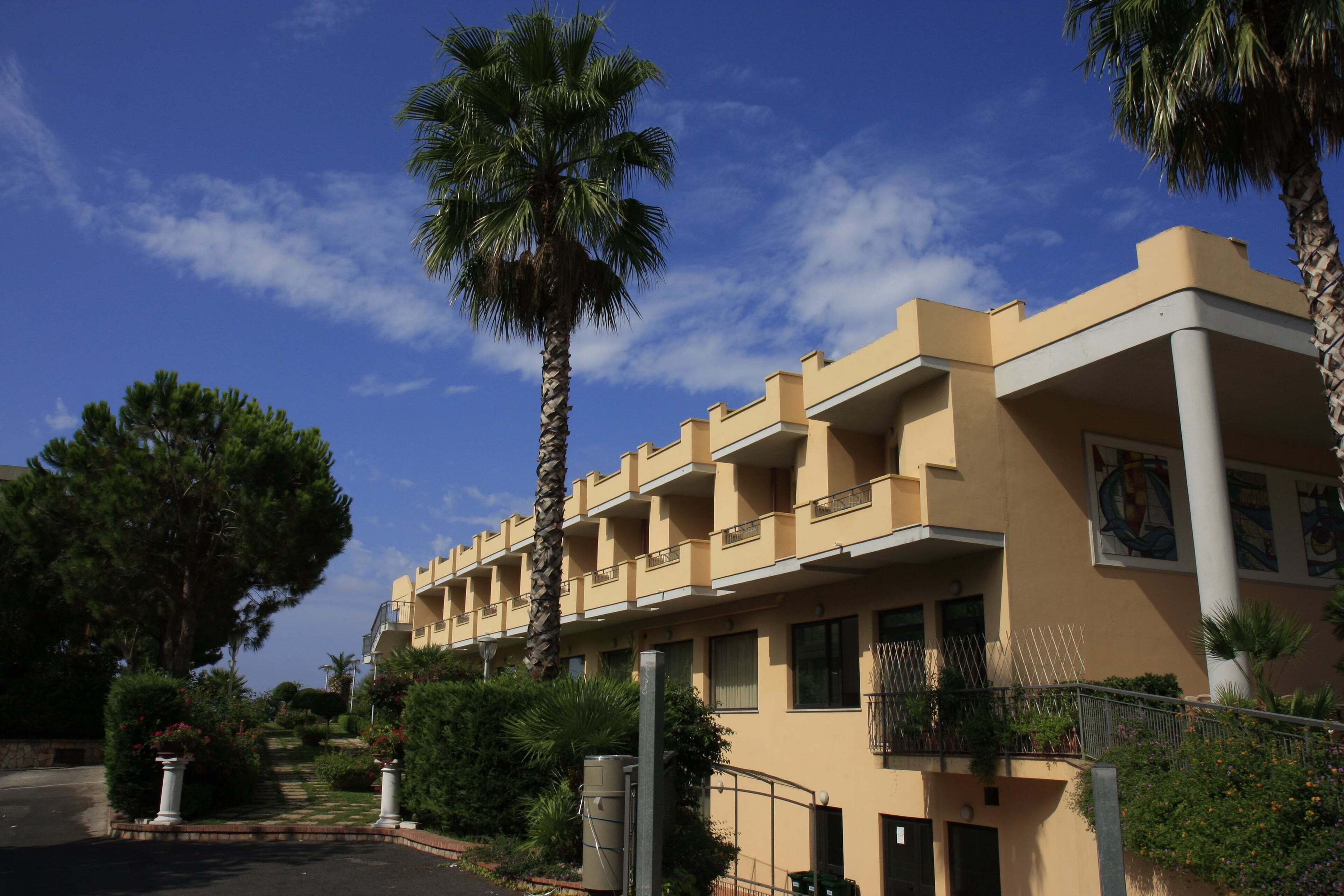 Nettuno Palace