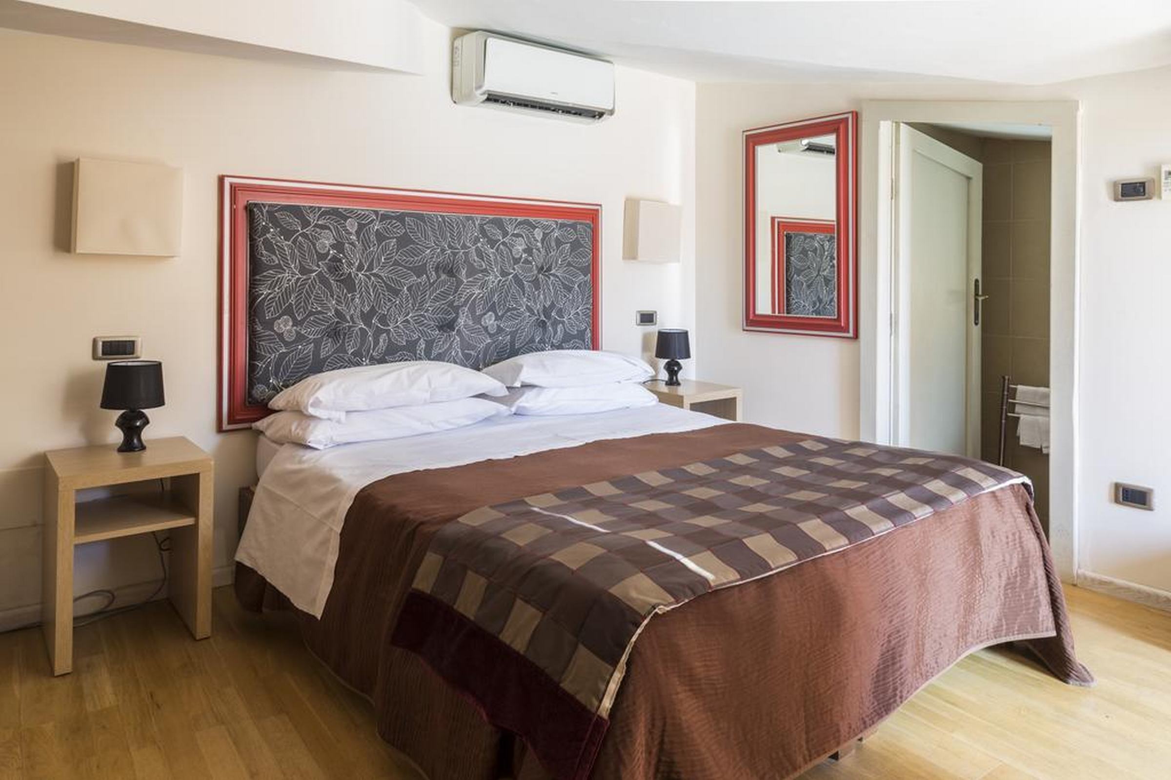 Hotel Alexander