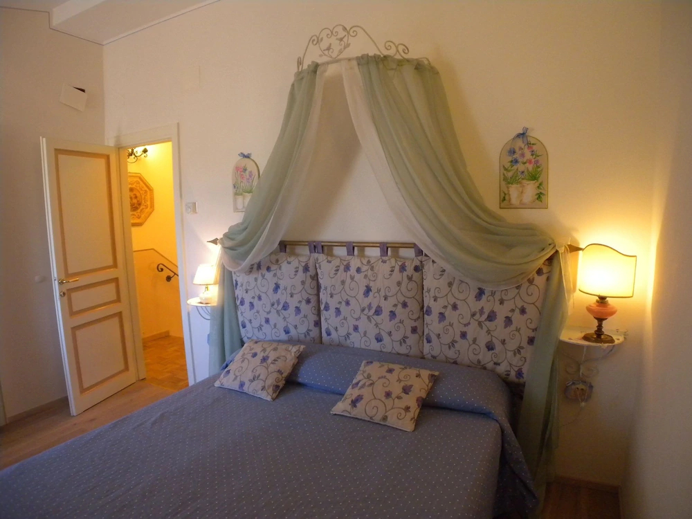 Bed and Breakfast A Casa delle Fate