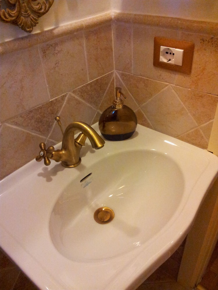 Bed and Breakfast A Casa delle Fate