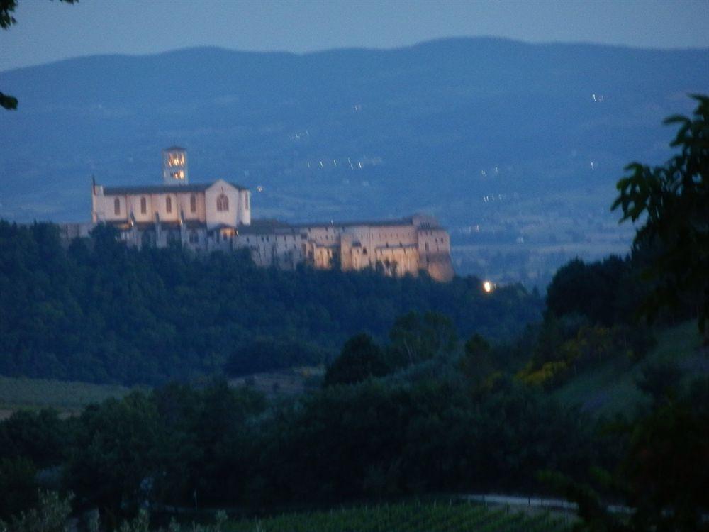 Le Vignole Country House