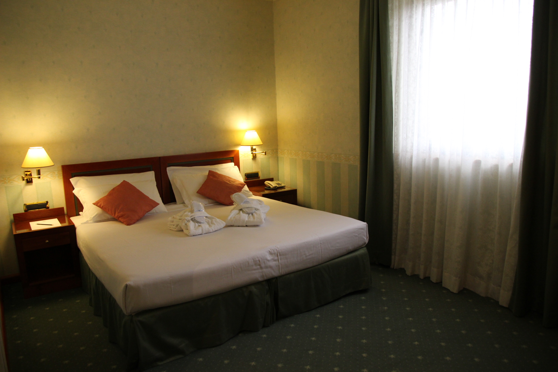 PHI Hotel Hortensis