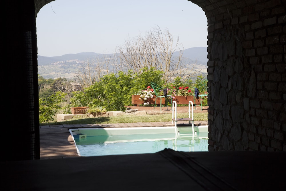 Solestella Umbria Countryhouse