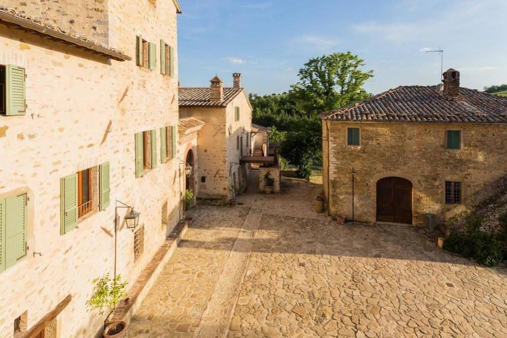 Borgo Colognola - Dimora Storica