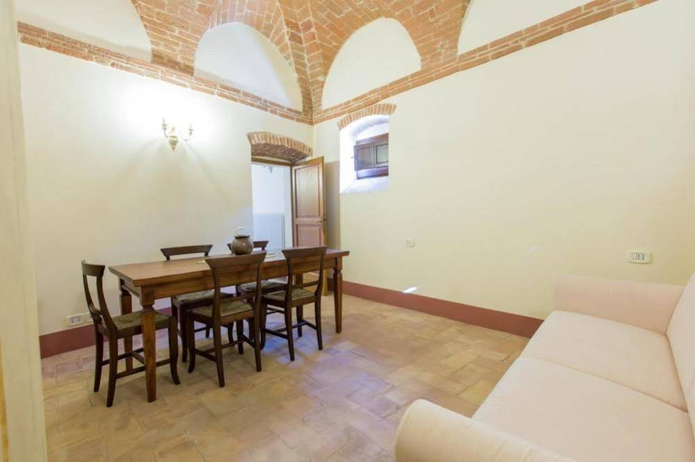 Borgo Colognola - Dimora Storica