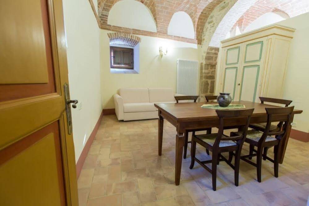 Borgo Colognola - Dimora Storica