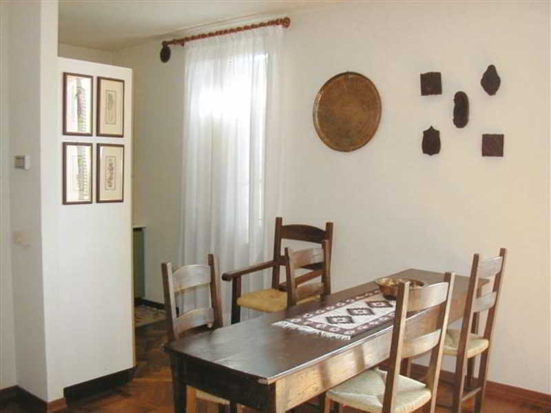 Domus Volumnia
