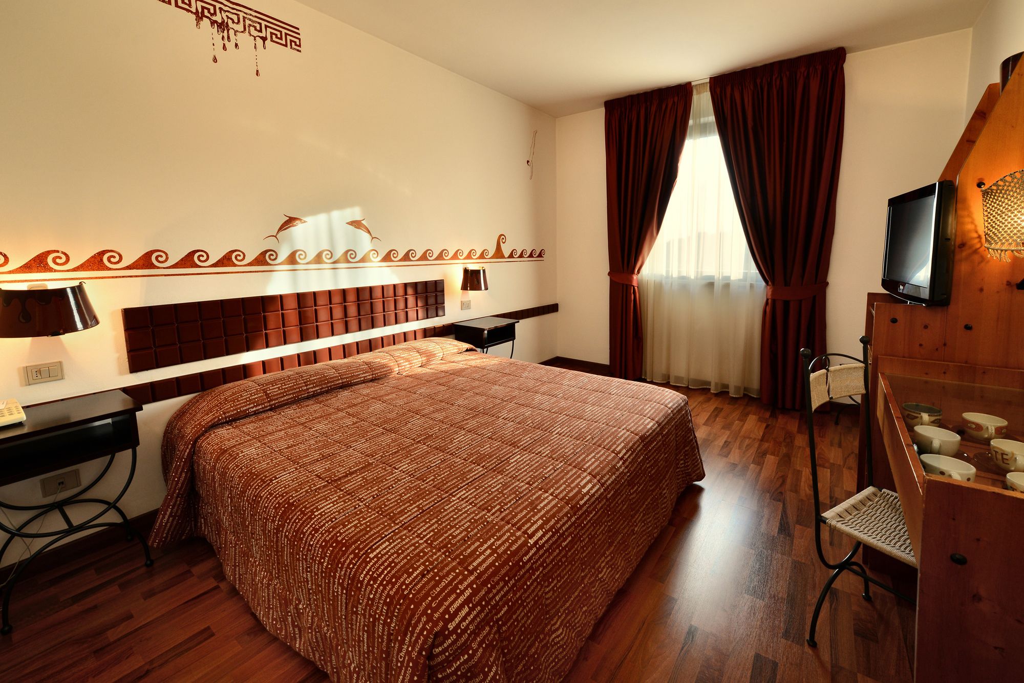 Etruscan Chocohotel