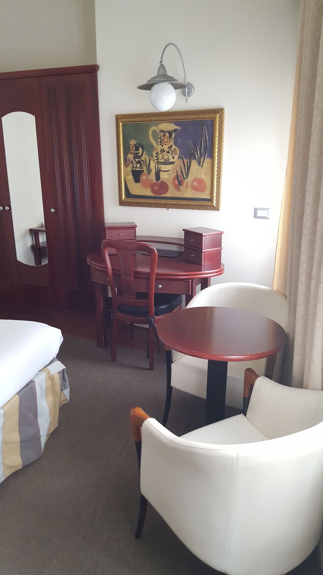 Rosetta Hotel Perugia Tapestry Collection By Hilton