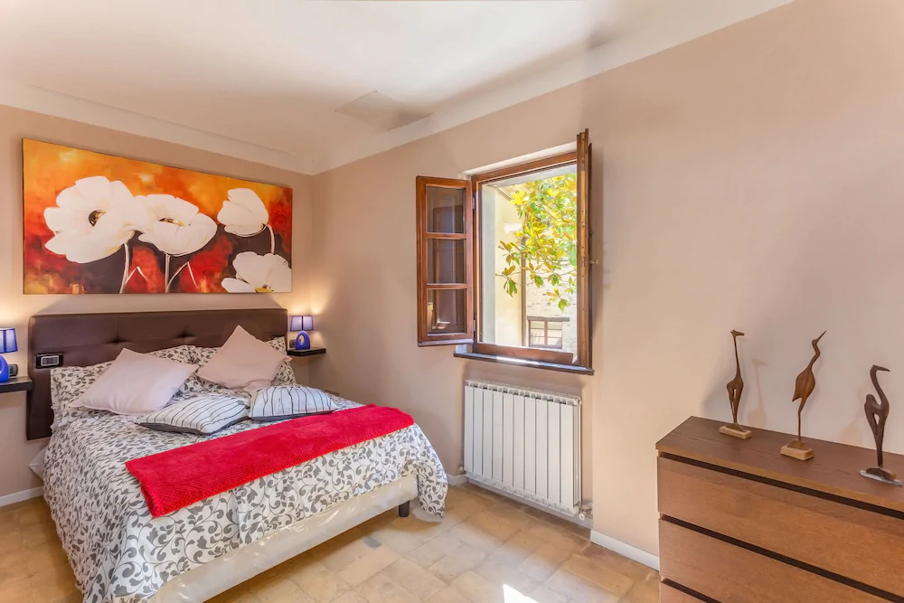 Pulciano Apartments