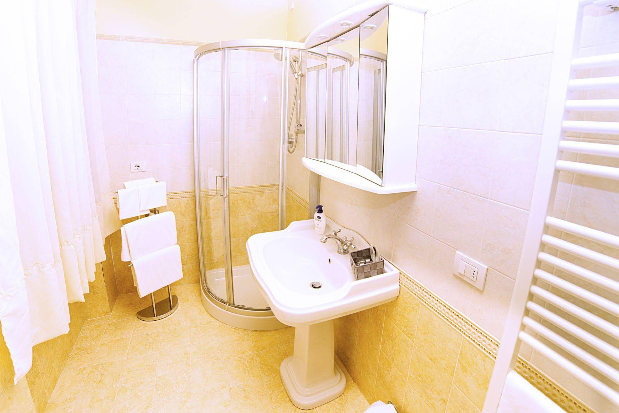 Residenze L’Uncinaia Holiday House