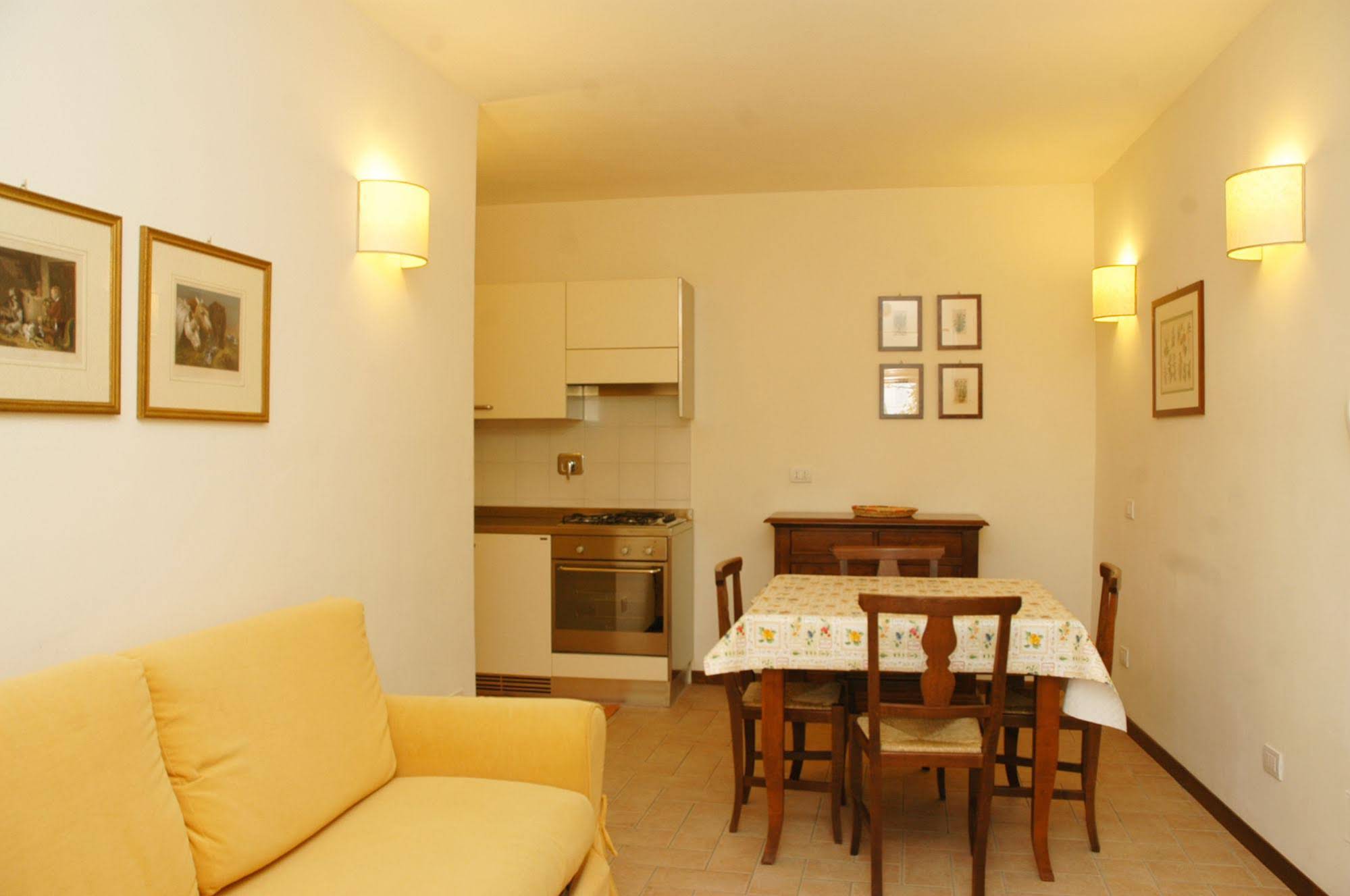 Residenza Torre Acquatino