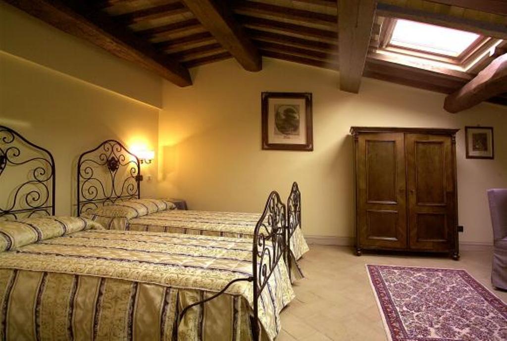 Palazzo Leti Residenza D’Epoca