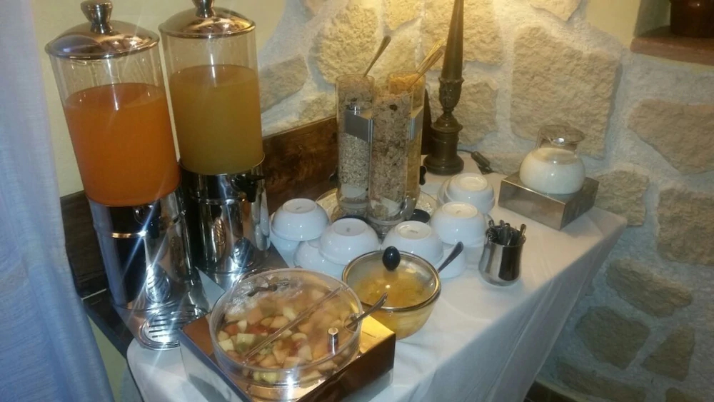 Torre Sangiovanni B&B