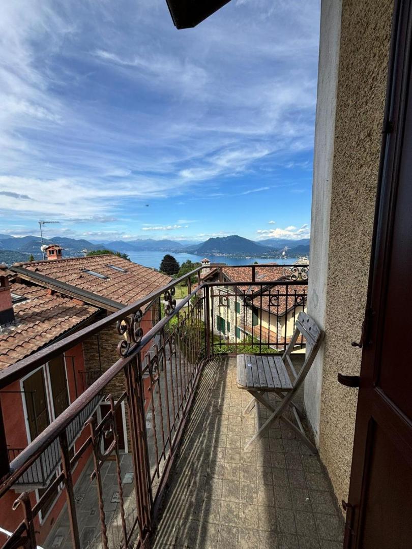 Stresa Complex Levoasi