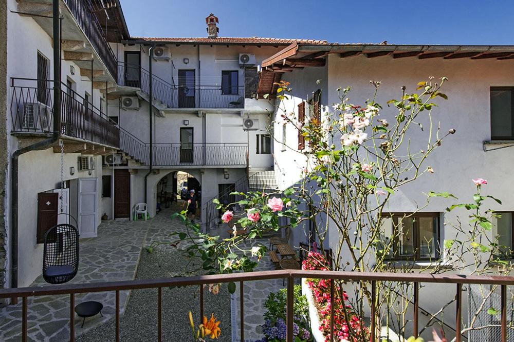 Stresa Complex Levoasi