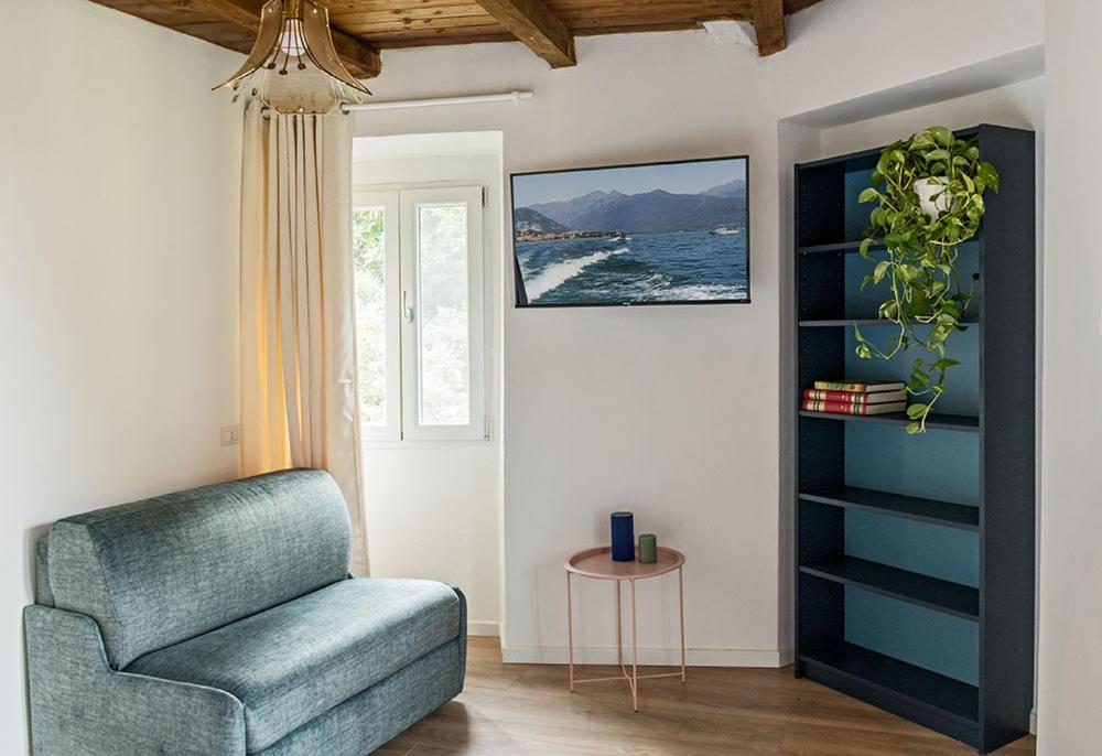 Stresa Complex Levoasi