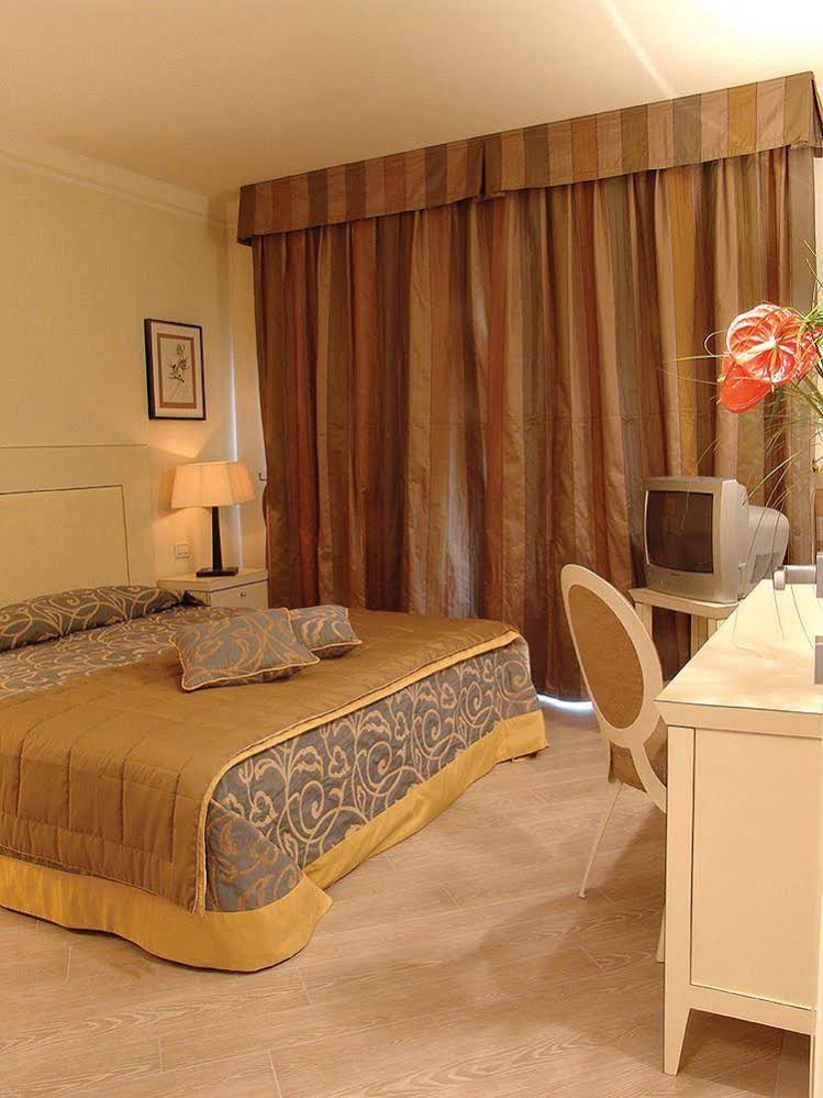 Parc Hotel Germano Suites