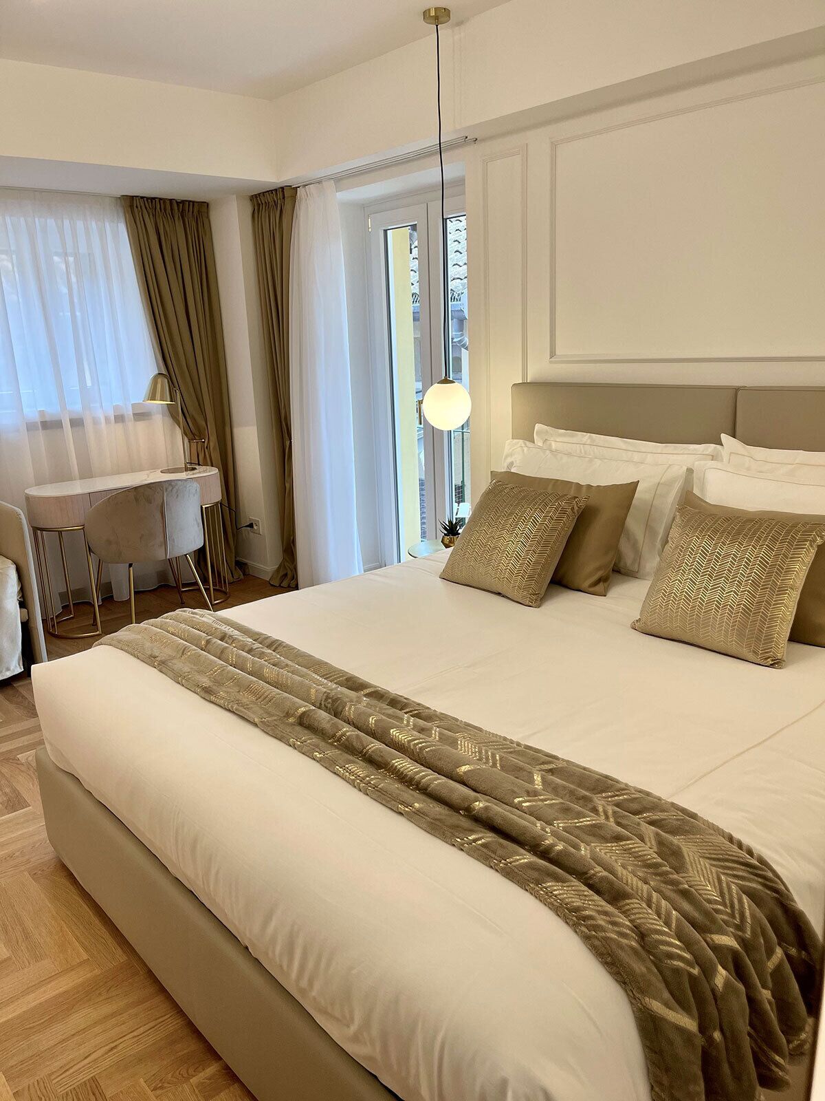 Bellagio Luxury Suites