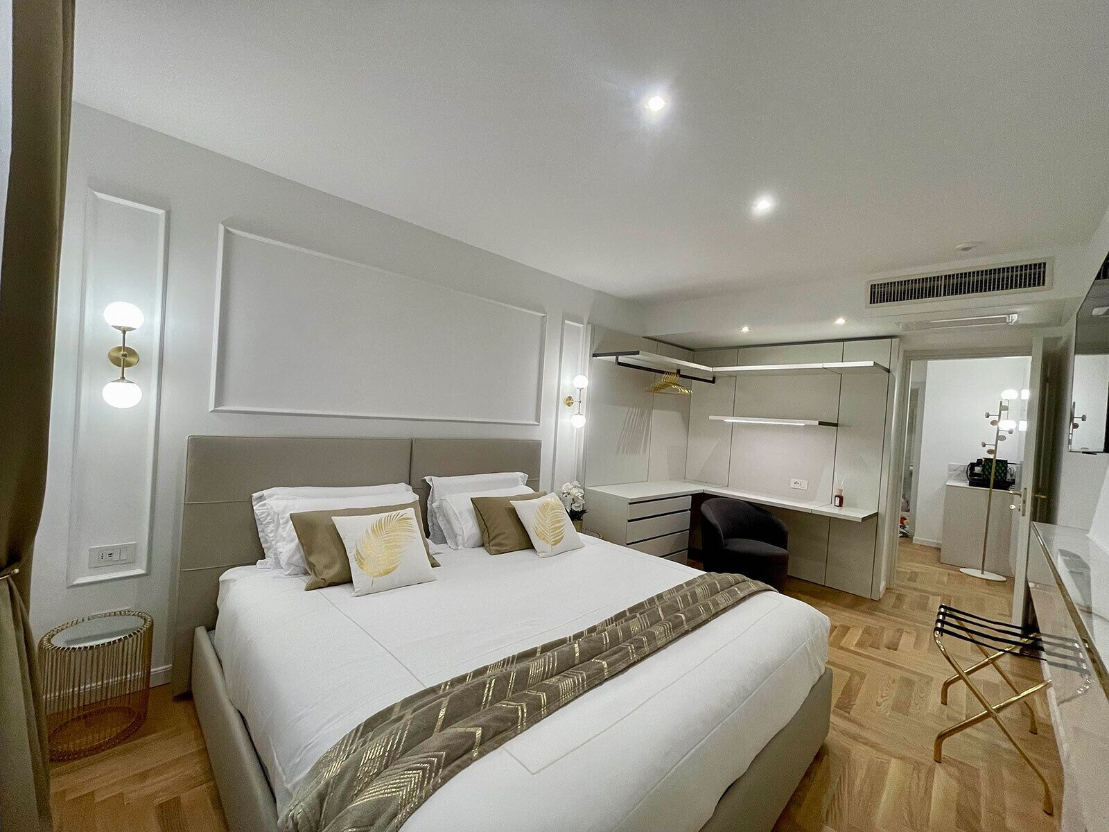 Bellagio Luxury Suites