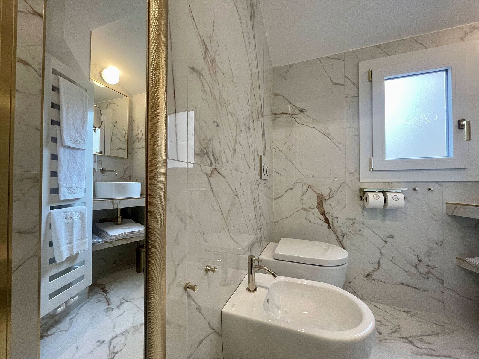 Bellagio Luxury Suites