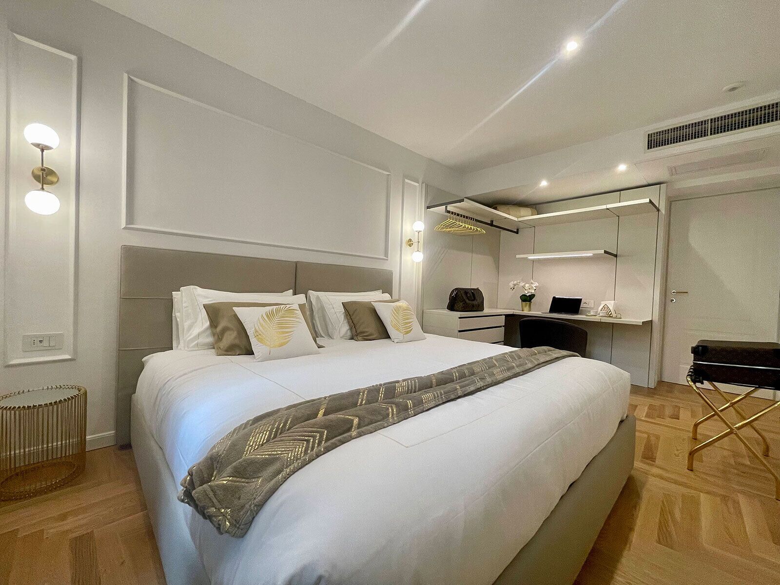 Bellagio Luxury Suites