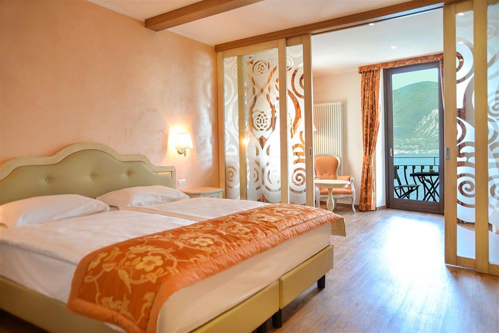 Lake Front Hotel Brenzone