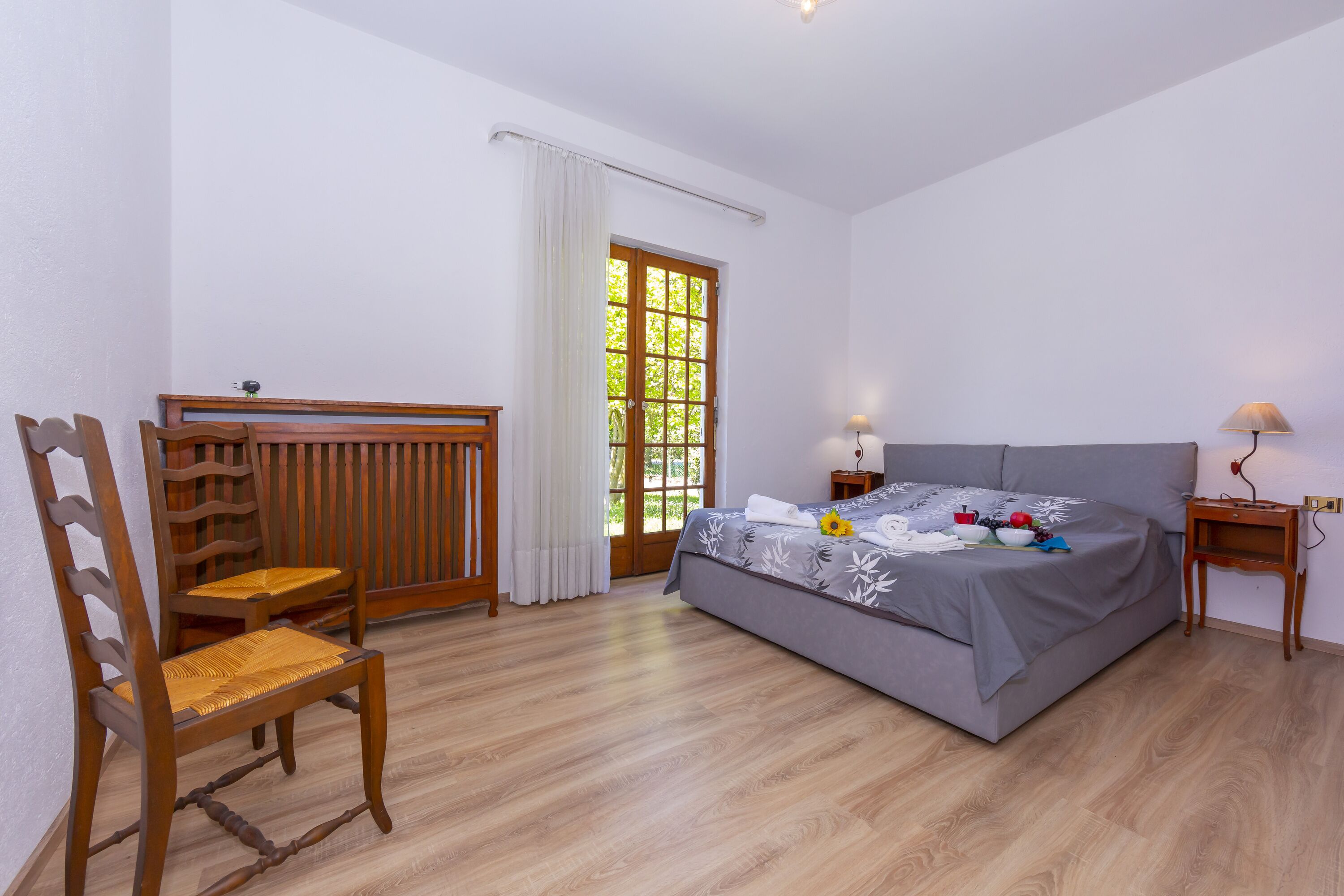 Villa Martine Au Bord Du Lac by Happy Rentals