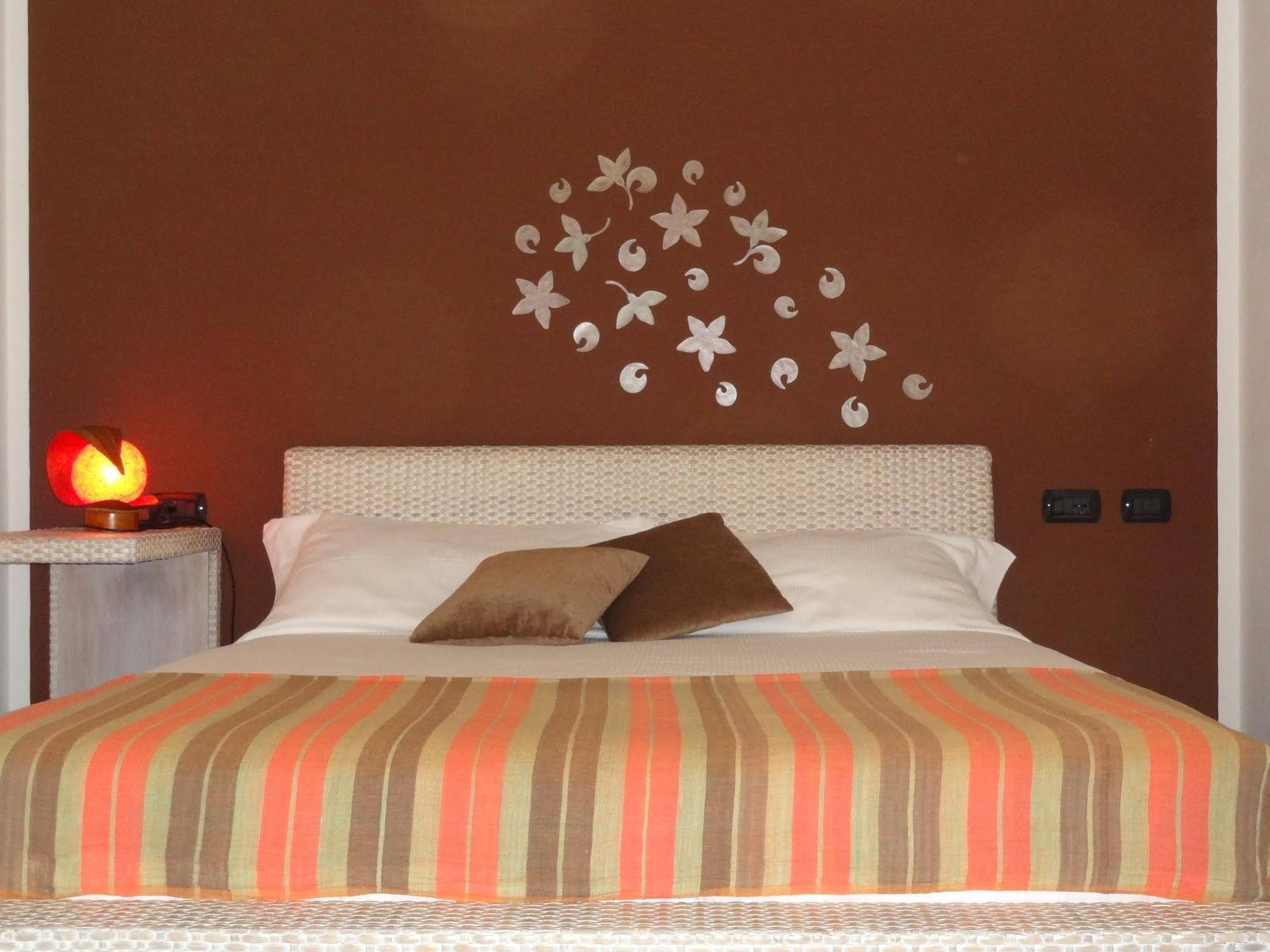 Helianthus Residence