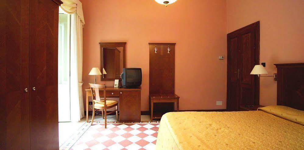Hotel La Rondinella