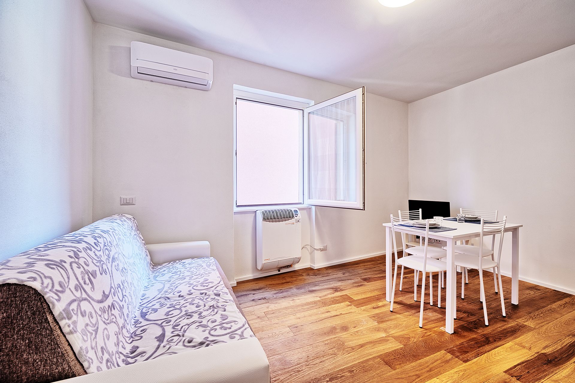 Marina Apartments