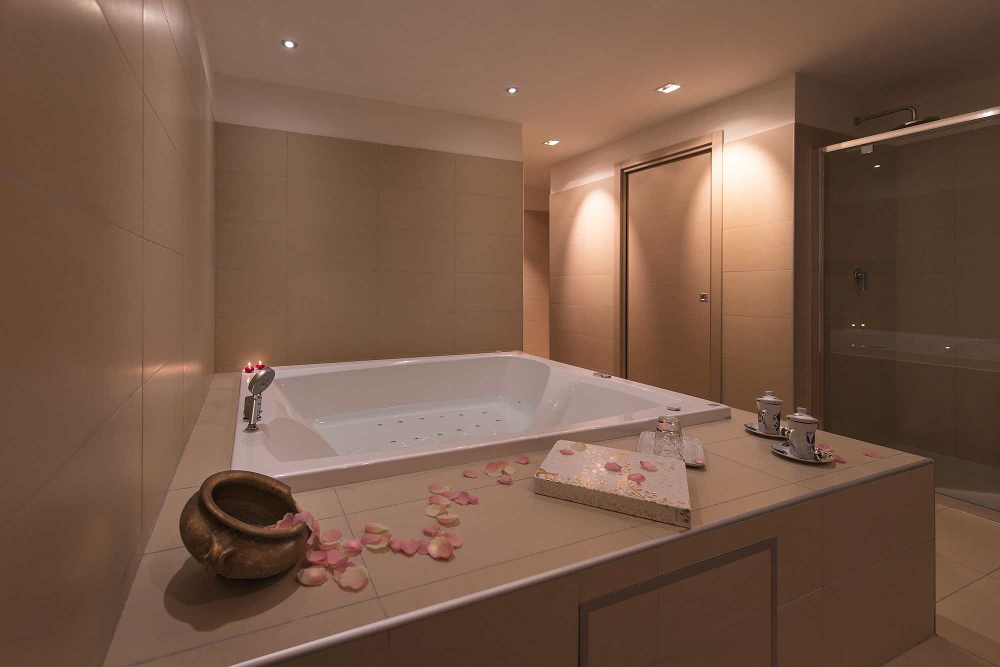 Seven Park Hotel