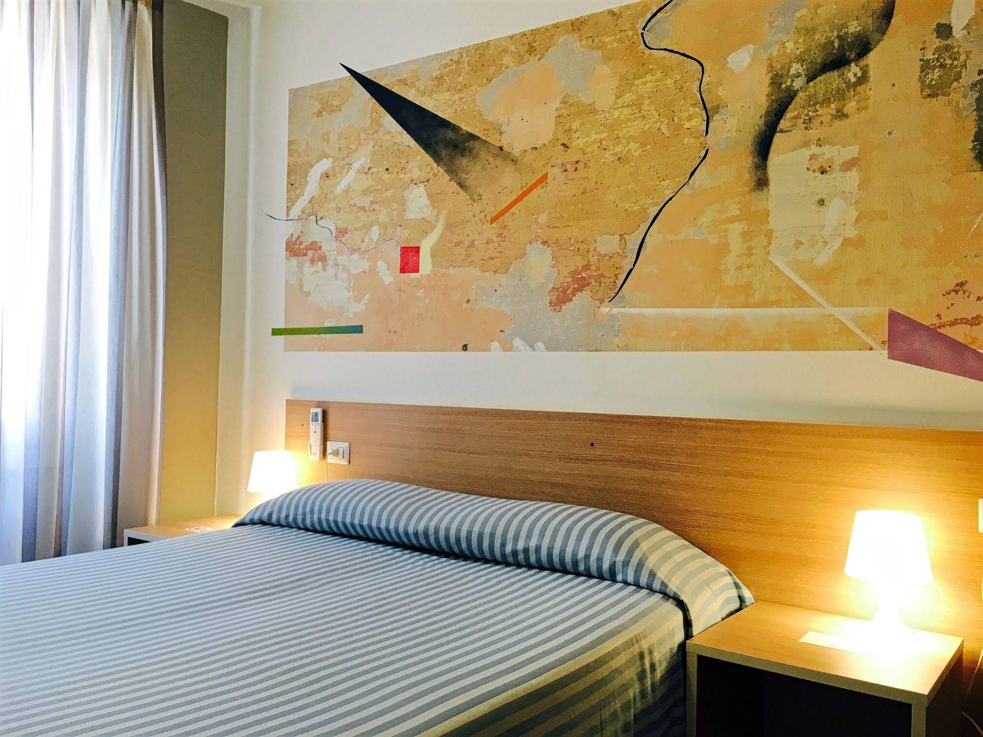Anton&Art Hotel